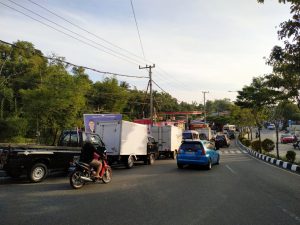 Antrean di SPBU Balikpapan