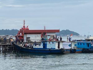 Pelabuhan Klotok Balikpapan - Penajam