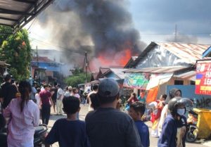 Kebakaran yang terjadi di Gunung Bugis Balikpapan Barat