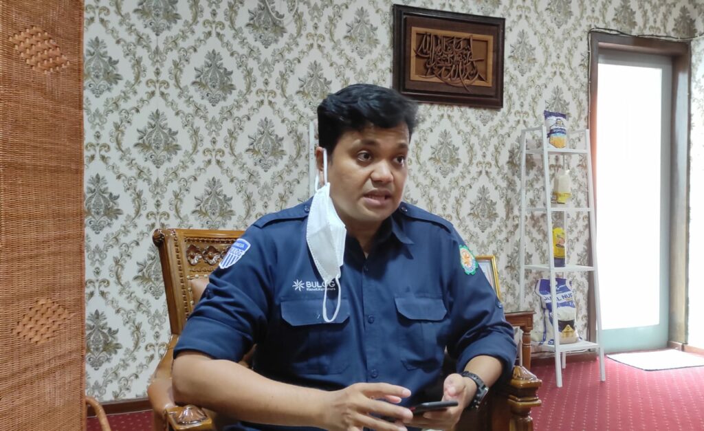 Kepala Kantor Wilayah Bulog Divre (Kaltimra) Arrahim K Kanam