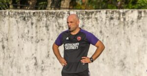 Bernardo Tavares / Liga Indonesia Baru