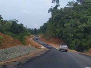 Jalan Nanga Era batas Kaltim / PUPR