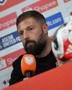 Joaquin Gomez / oficial Borneo FC