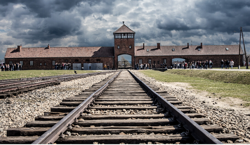 80 Tahun Auschwitz