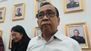 Menteri Koordinator Pembangunan Manusia dan Kebudayaan (PMK) Pratikno / suara