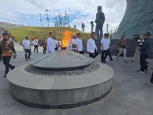 Ketua MPR RI Ahmad Muzani mengunjungi Ibu Kota Nusantara (IKN) pada Jumat (24/1/2025)