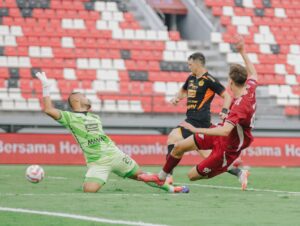 Gol Tunggal Nermin Haljeta Bawa PSM Makassar Bungkam Persija Jakarta dalam lanjutan Liga 1 pekan ke-24 pada Minggu 23 Februari 2025 petang / X.com PSM Makassar