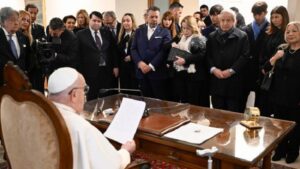 Kondisi Paus Fransiskus