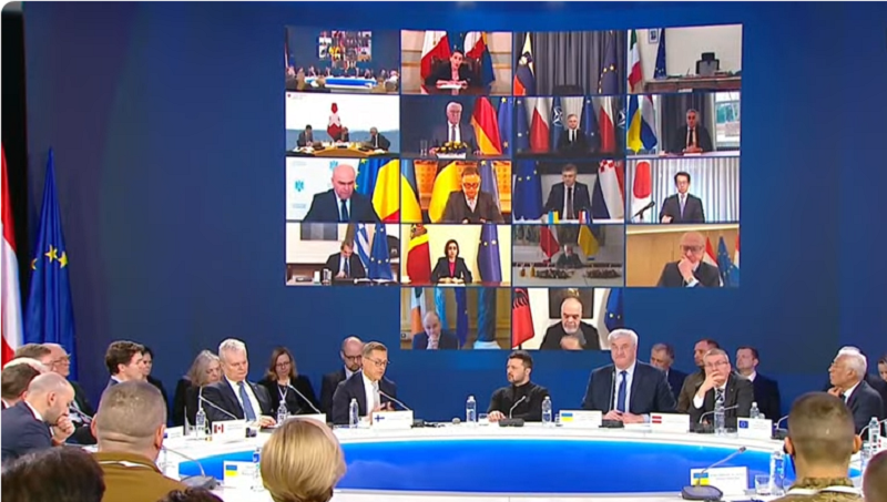 Tiga Tahun Perang Ukraina