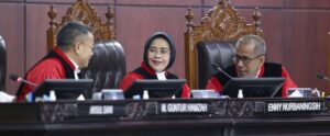 Sidang di Mahkamah Konstitusi / MK