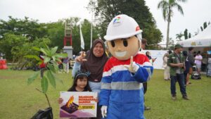 PT Kilang Pertamina Internasional (KPI) Unit Balikpapan terus mendorong kesadaran masyarakat akan pentingnya gaya hidup ramah lingkungan