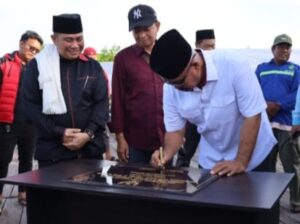 Bupati Kutai Kartanegara (Kukar) Edi Damansyah kembali melaksanakan Safari Ramadhan, kali ini di Kecamatan Anggana