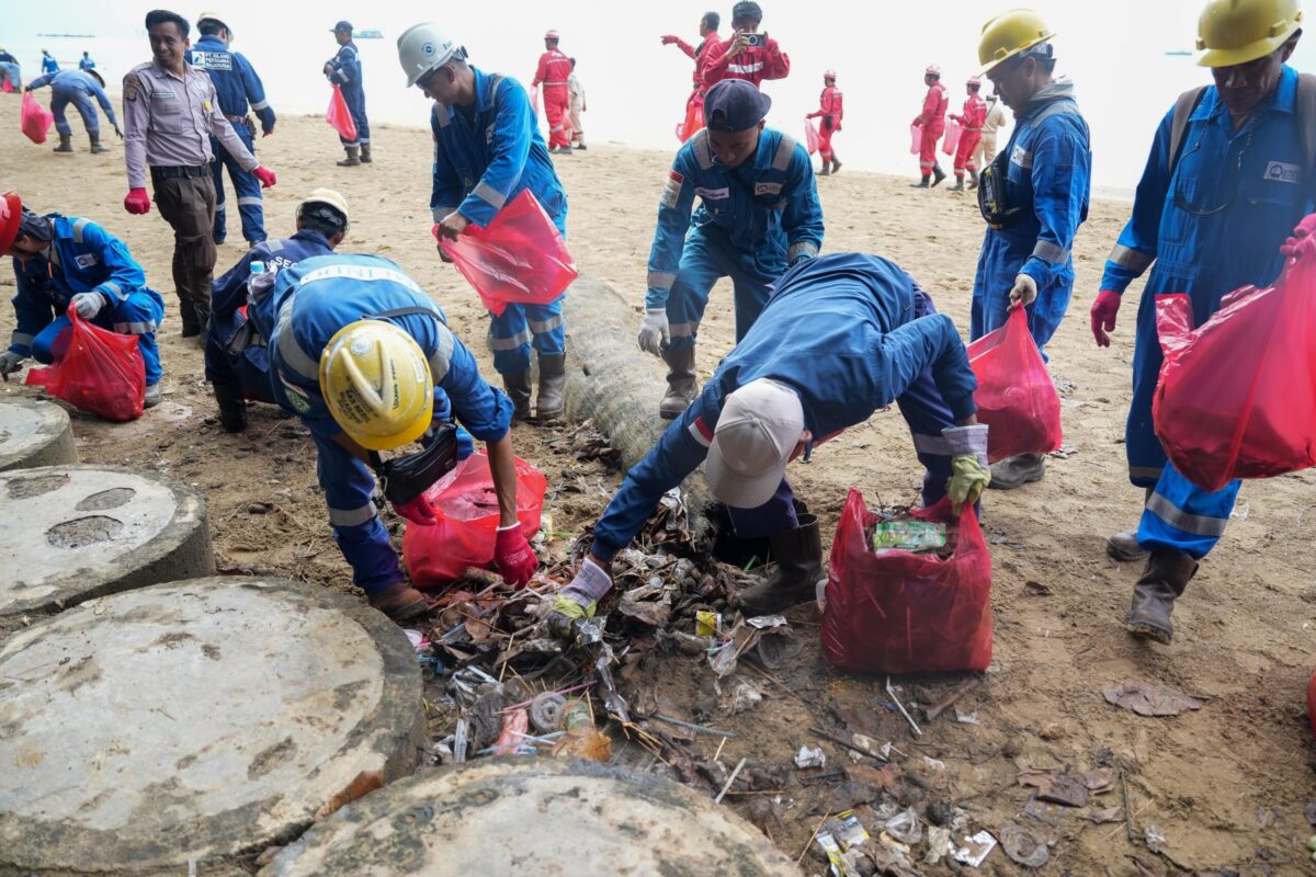 Kondisi Pantai Jumlai pasca lebaran