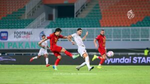 Laga tunda pekan ke-27 Liga 1 2024/25 akan mempertemukan Madura United vs Persija Jakarta pada Minggu (6/4/2025) malam / LIB