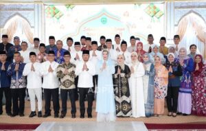 Open House Gubernur Kaltim Rudy Mas’ud dan Wakil Gubernur Seno Aji di Lamin Etam, Samarinda, Selasa (1/4/2025).