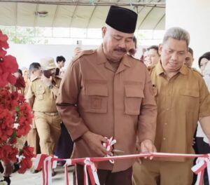 Bupati Kutai Kartanegara resmikan Gedung Poliklinik Desa (Polindes) dan Rumah Bidan Desa Loa Lepu