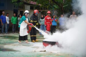 PT KPI Sosialisasikan Penanggulangan Kebakaran dan Pencegahan Bencana Tanah Longsor