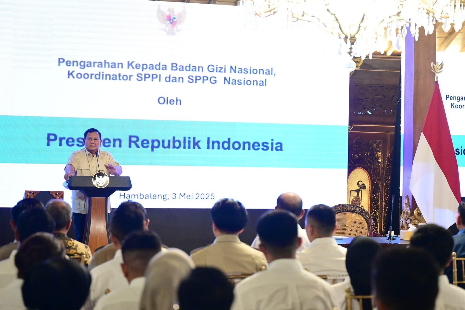 Presiden Prabowo Subianto menggelar rapat bersama jajaran Badan Gizi Nasional di kediaman pribadinya di Hambalang, Bogor, Jawa Barat, pada Sabtu, 3 Mei 2025. (Foto: BPMI Setpres)