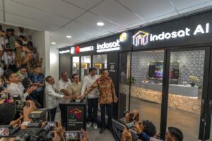 Indosat Ooredoo Hutchison (IOH) resmi membuka AI Experience Center (AIEC) di Jayapura, Papua.