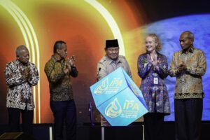 Presiden Prabowo Subianto meresmikan pembukaan Konvensi dan Pameran Tahunan ke-49 Indonesian Petroleum Association (IPA Convex) Tahun 2025 yang digelar di Nusantara Hall, ICE BSD, Tangerang, pada Rabu, 21 Mei 2025. (Foto: BPMI Setpres)
