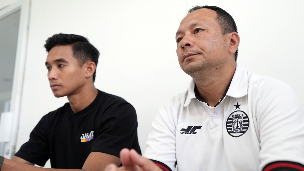 Ricky Nelson dan Rizky Ridho saat konfrensi pers / LIB