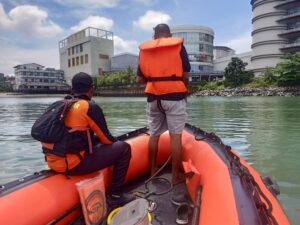 Operasi pencarian terhadap Izmael Abraham (6), bocah yang diduga tenggelam di Perairan Pantai Borneo Bay Balikpapan / SAR Balikpapan