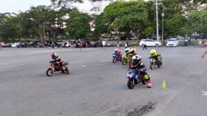 Komunitas Mini GP Balikpapan tengah mempersiapkan pembalap-pembalap cilik / Samsul