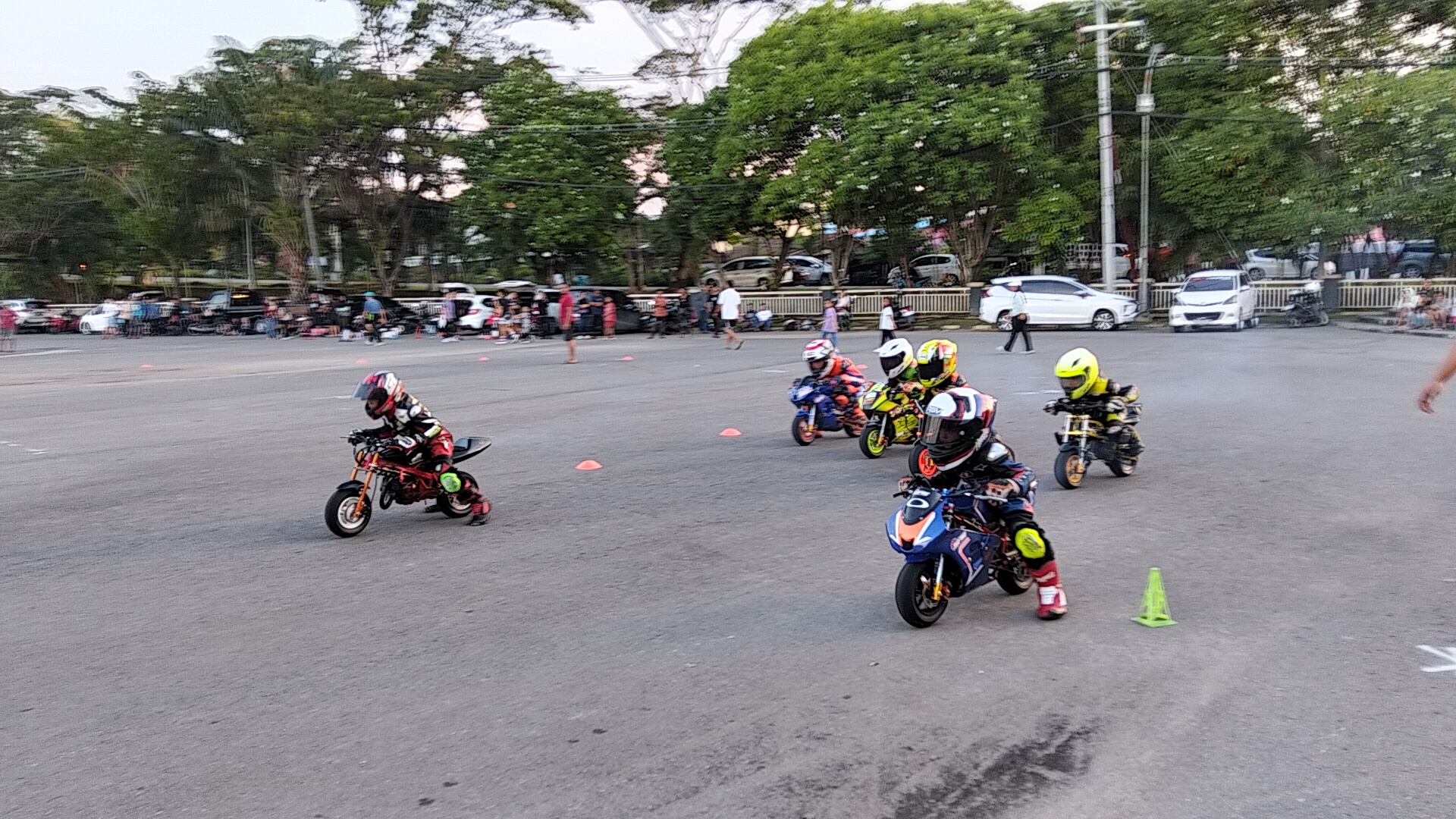 Komunitas Mini GP Balikpapan tengah mempersiapkan pembalap-pembalap cilik / Samsul