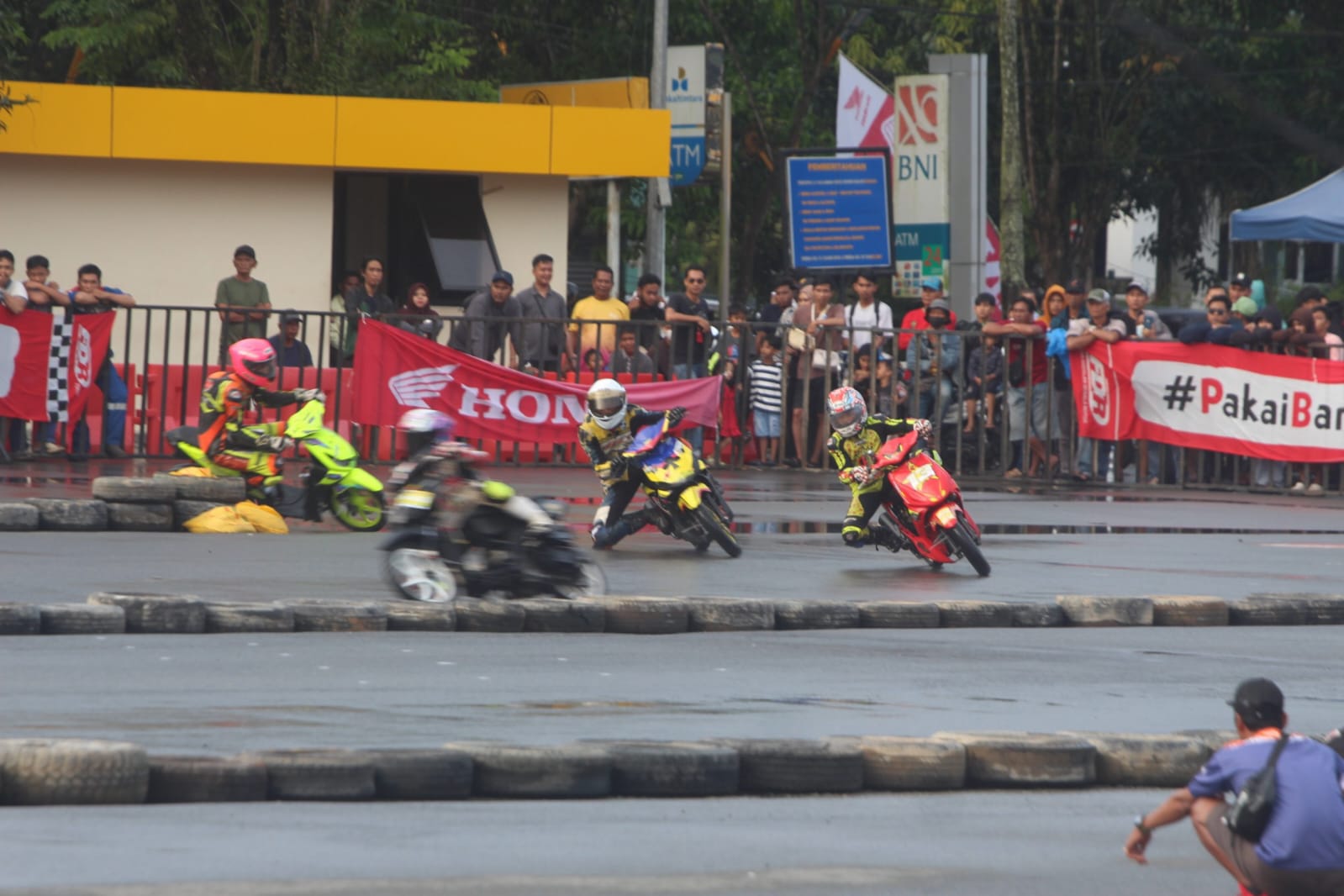 Putaran ke-3 Kejuaraan Provinsi (Kejurprov) Balap Motor Kaltim 2025 yang digelar di Sirkuit Non-Permanen Manen, kawasan GRIS