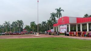 upacara Hardiknas di Halaman Kantor Bupati Kukar, Jumat (2/5/2025)
