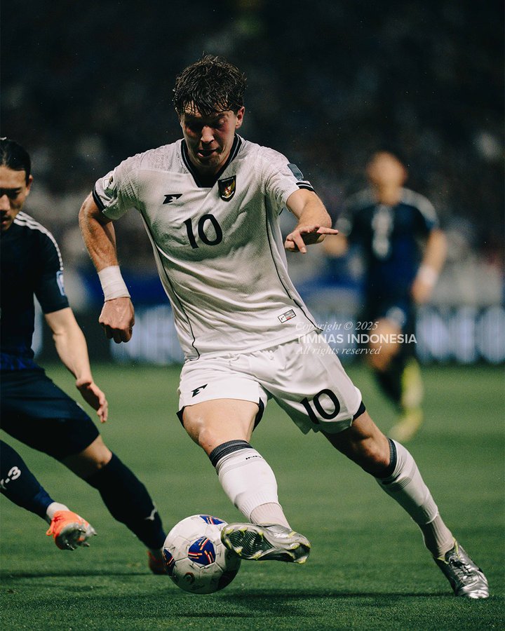 Penyerang Timnas Indonesia Ole Romeny tak berkutik / PSSI