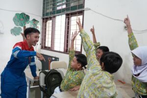 KPB Mengajar: Energi untuk Menginspirasi Negeri.