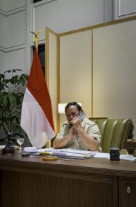 Presiden Prabowo Subianto menerima sambungan telepon dari Presiden Amerika Serikat, Donald Trump, pada Kamis malam, 12 Juni 2025. (Foto: Setpres/Istimewa)