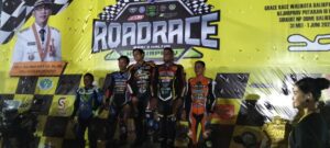 Robby Harmoko Juara Grace Race Balikpapan Kelas Ex-Rider 116cc 2 Tak