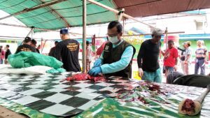 Dinas Pangan, Pertanian dan Perikanan (DP3) Balikpapan menurunkan sebanyak 15 tim yang terdiri dari 60 orang untuk melakukan monitoring dan pemeriksaan hewan kurban pada Iduladha 1446 Hijriah