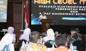 Rapat Koordinasi Retribusi Daerah Tahun 2025, Kamis (12/6/2025), di Hotel Blue Sky Balikpapan