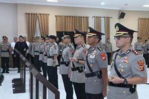 Upacara Serah Terima Jabatan (Sertijab) dipimpin langsung Kapolda Kaltim Irjen Pol Endar Priantoro di Gedung Mahakam, Polda Kaltim, Selasa (8/7). / Polda Kaltim