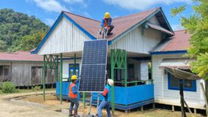 PLN UID Kalimantan Timur dan Kalimantan Utara (Kaltimra) Hadirkan Listrik untuk 54 Sekolah di Kaltim-Kaltara.