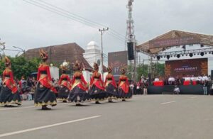 Rangkaian Kukar Festival Budaya Nusantara (KFBN) 2025 resmi dimulai dengan Kirab Budaya yang digelar pada Sabtu (19/7/2025) pagi di Tenggarong.