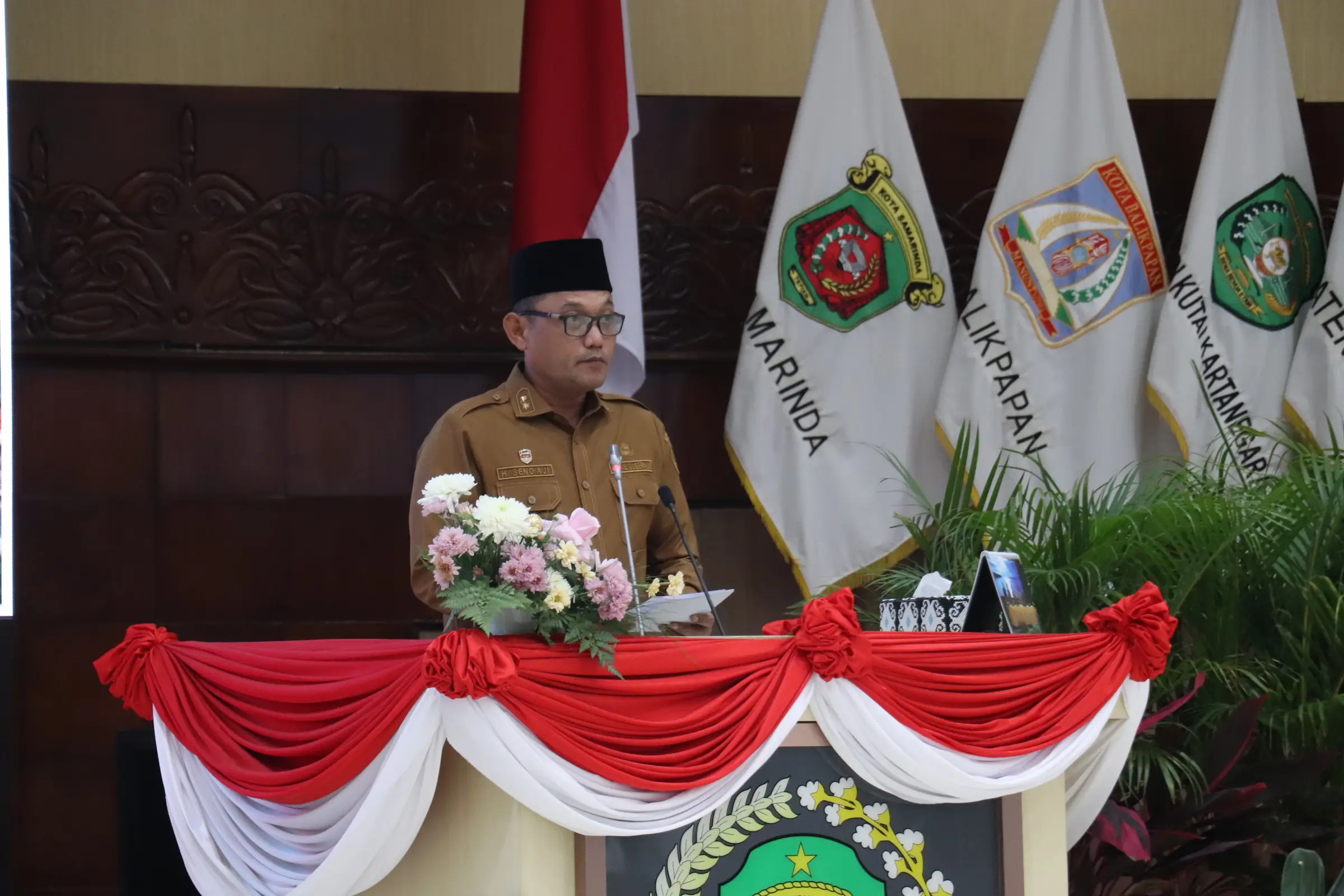 Gubernur Kaltim, Seno Aji saat menyampaikan sambutannya dalam rapat paripurna DPRD / Pemprov Kaltim
