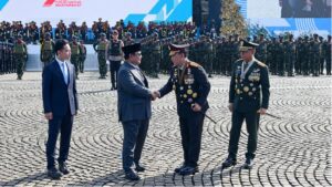 Presiden Prabowo Subianto, memimpin langsung Upacara Peringatan ke-79 Hari Bhayangkara di Monumen Nasional, Jakarta, Selasa (1/7/2025). (BPMI Setpres)