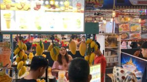 Festival makanan Thailand bertajuk Taste of Thai & Friends di Main Atrium e-Walk Mall, Balikpapan.