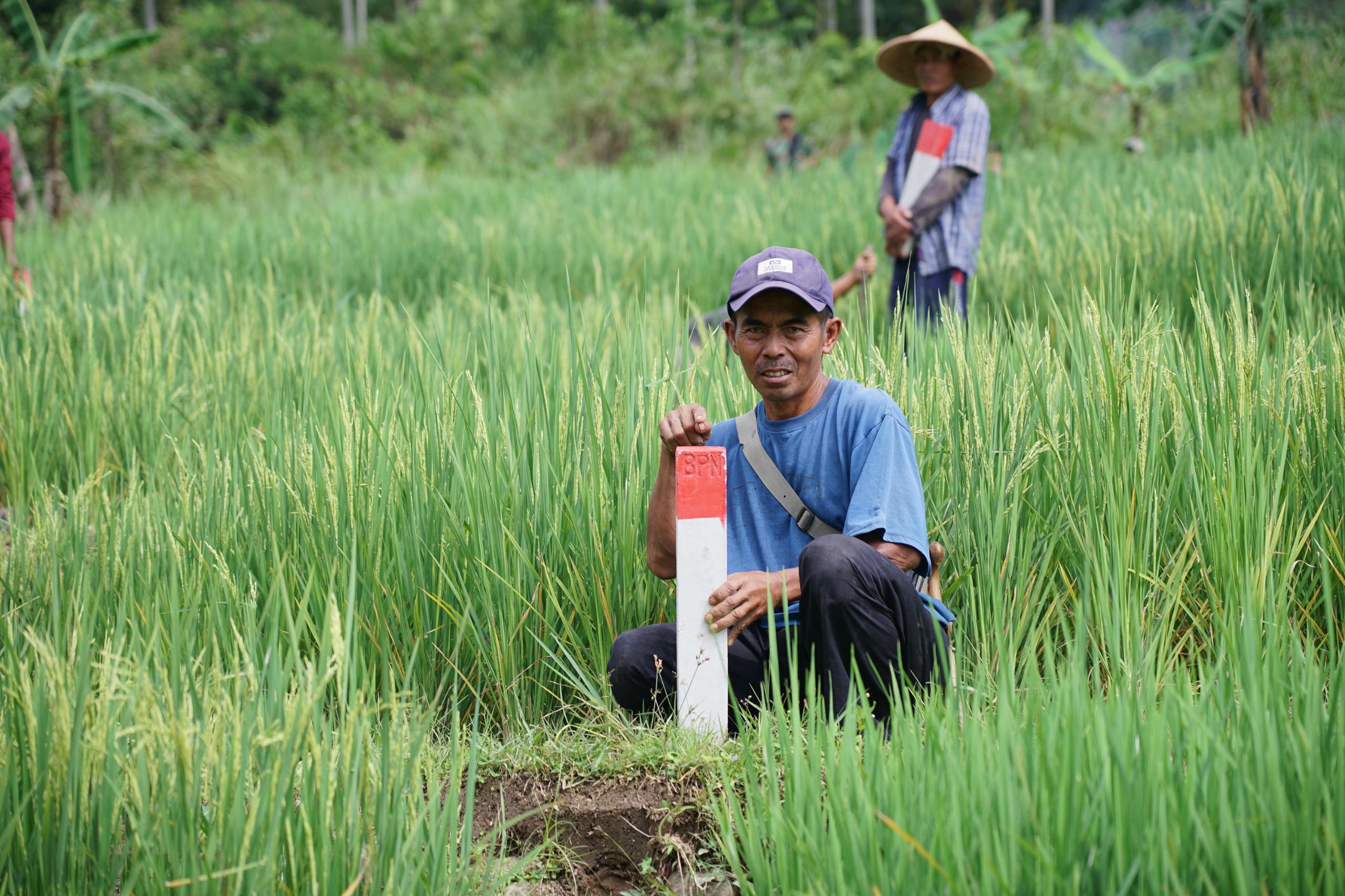 Kementerian Agraria dan Tata Ruang/Badan Pertanahan Nasional (ATR/BPN) akan mencanangkan Gerakan Masyarakat Pemasangan Tanda Batas (GEMAPATAS) secara serentak di 23 kabupaten/kota pada Kamis (7/8/2025). (Foto Humas Kementerian ATR/BPN)