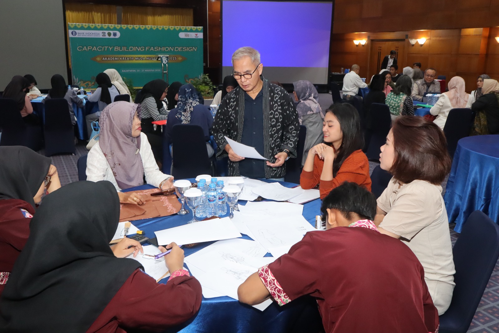 BI Balikpapan Dorong Desainer Muda Lewat Capacity Building Fashion Design