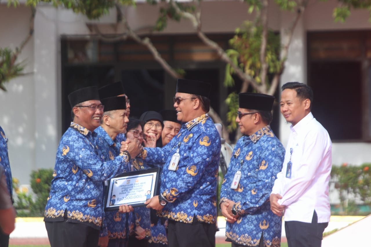 Pelepasan ASN Purnatugas di lingkungan Pemkot Balikpapan. (Foto:Samsul/Inibalikpapan.com)