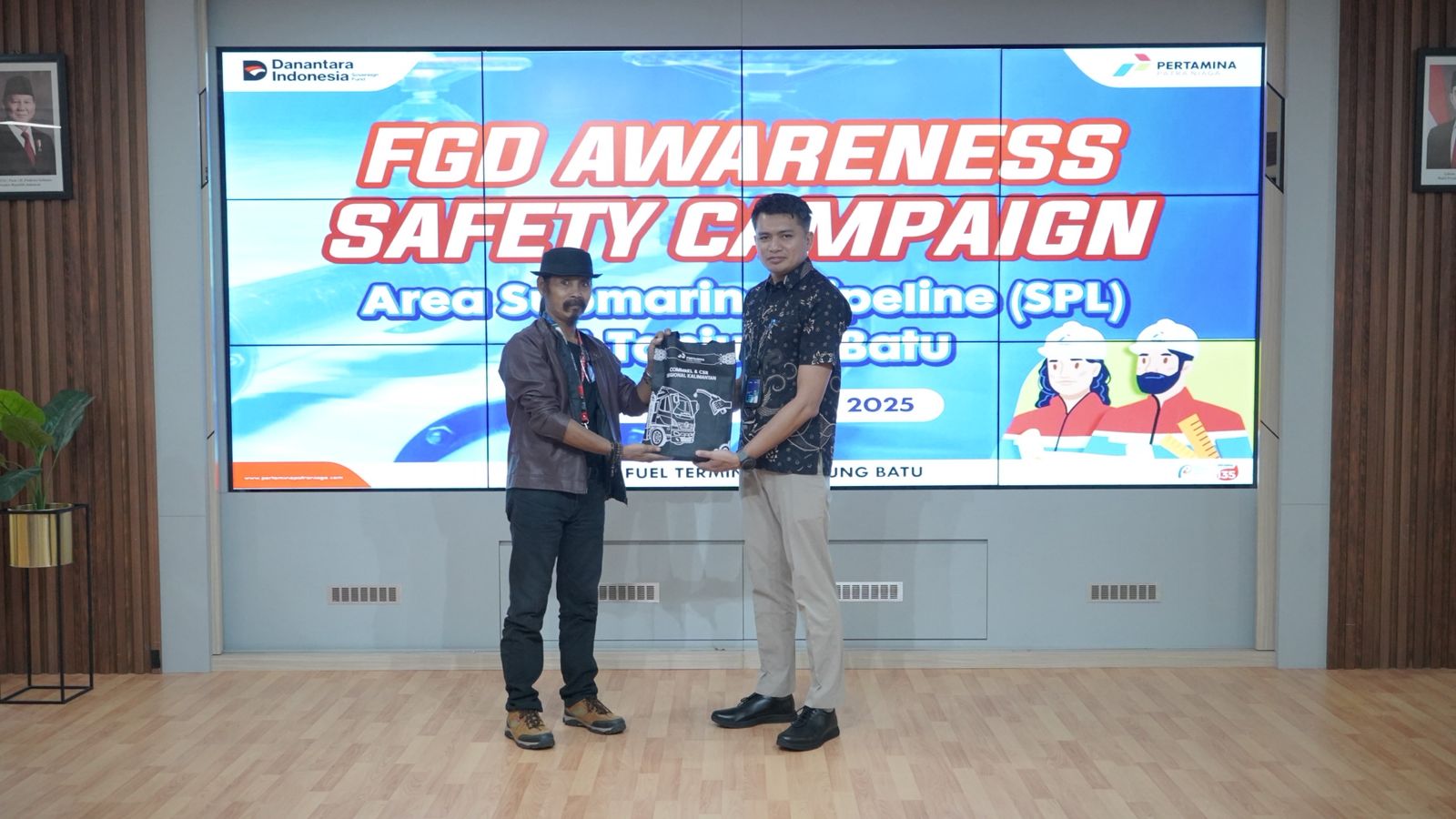 Pertamina Patra Niaga Regional Kalimantan menggelar Focus Group Discussion (FGD) bertema Awareness Safety Campaign Area Submarine Pipeline (SPL) Fuel Terminal Tanjung Batu