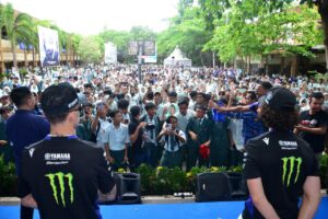 Fabio Quartararo dan Alex Rins Sapa Pelajar di Mataram