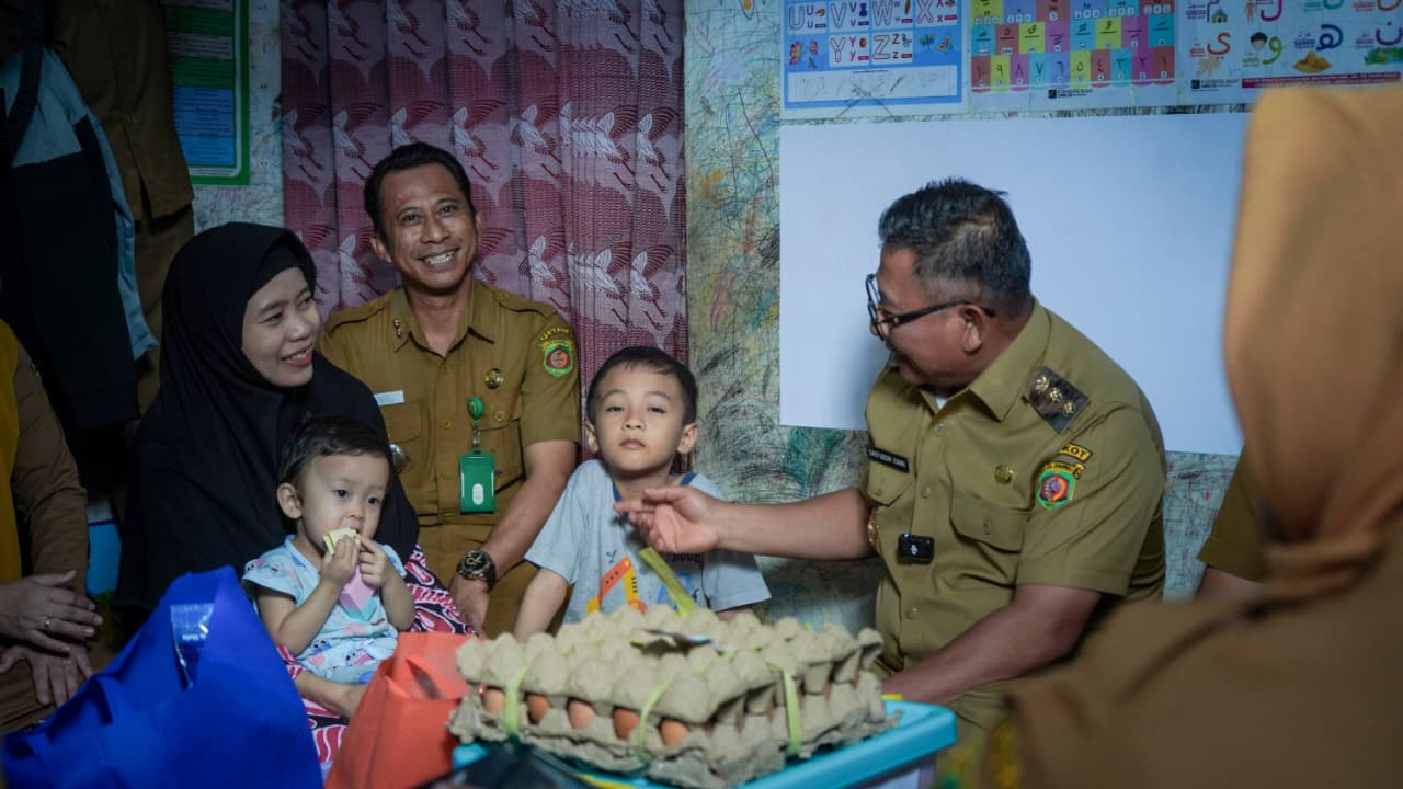 PLN UID Kaltimra & YBM Dukung Pencegahan Stunting di Samarinda Lewat Bantuan Gizi Sehat