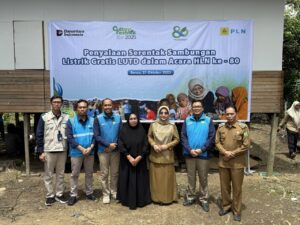 Rayakan HLN ke-80, PLN UID Kaltimra Terangi Harapan Baru untuk 74 Keluarga Prasejahtera
