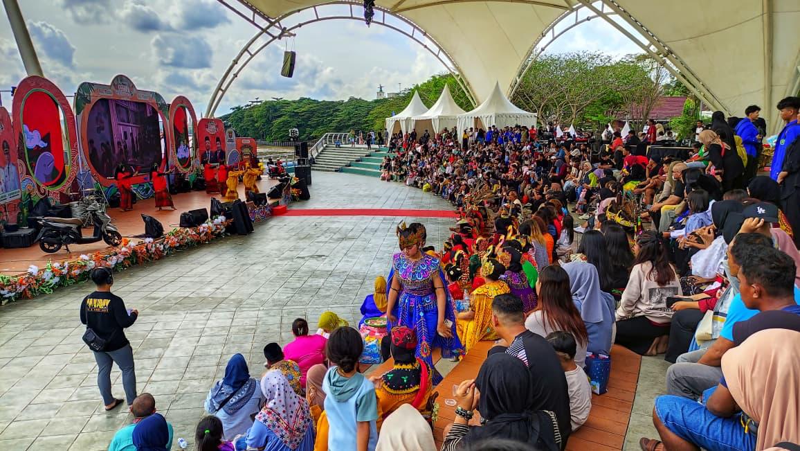 Gelaran “Grebek Pasar Rame” kolaborasi Yamaha Kaltim dan Festival Mahakam 2025